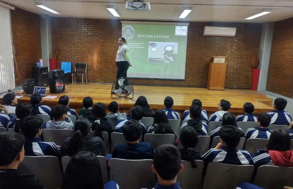 Impulsan entornos escolares seguros con acciones de prevención del delito